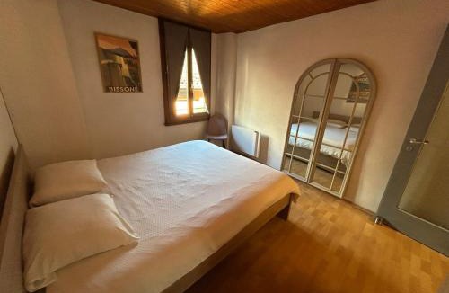 Bissone Apartment | Casa Borromini - Parking - Vista Lago di Lugano