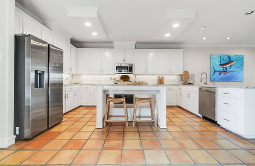 Corpus Christi House | Casa Buenos Dias, great views and canal access from the back deck.
