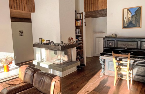 Acletta Apartment | Casa Caglina by Interhome