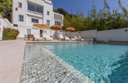 El Canyet House | CASA CANYET con piscina a un paso de Barcelona y la playa