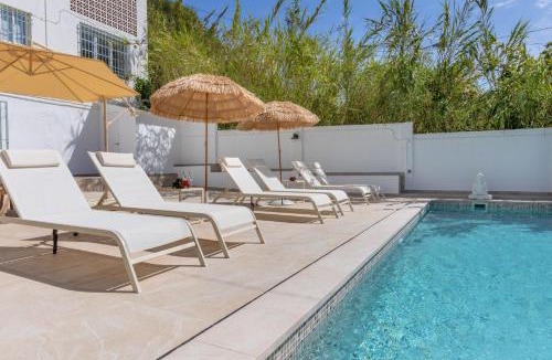 El Canyet House | CASA CANYET con piscina a un paso de Barcelona y la playa