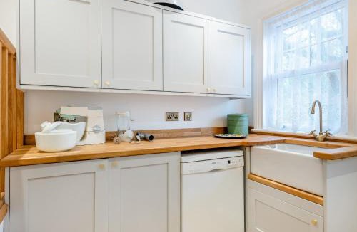 Lowestoft House | Casa Carlotte House