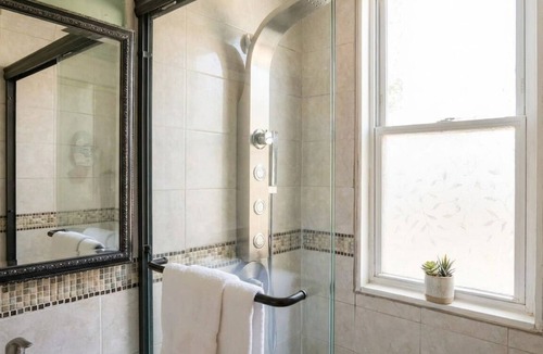 Chelsea Apartment | Casa Castor Private Room 2