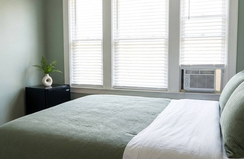 Chelsea Apartment | Casa Castor Private Room 2