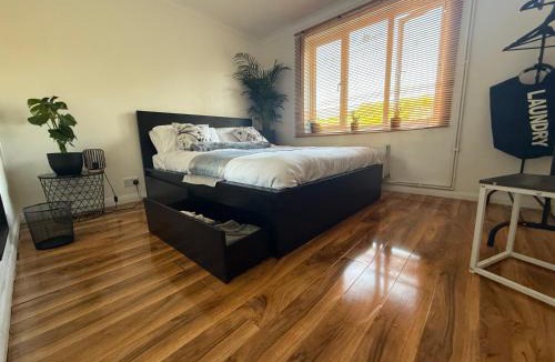 Caterham House | Casa Caterham