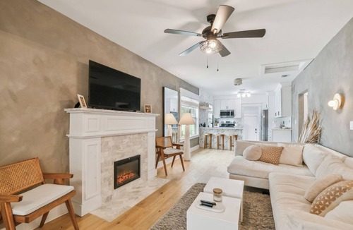 South Seminole Heights House | Casa Cayuga - Fire Pit + Gym + Central Location