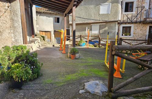 Madronal House | Casa Cefita