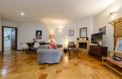 San Sebastian de los Reyes Apartment | Casa Cerca del Aeropuerto y del Jarama