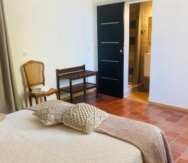 Cessenon-sur-Orb Bed & Breakfast | Casa Cessenon