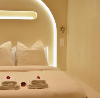 Croix Apartment | Casa Cinta - Sanctuaire Balinais avec Baignoire Balnéo et Cinéma Privé