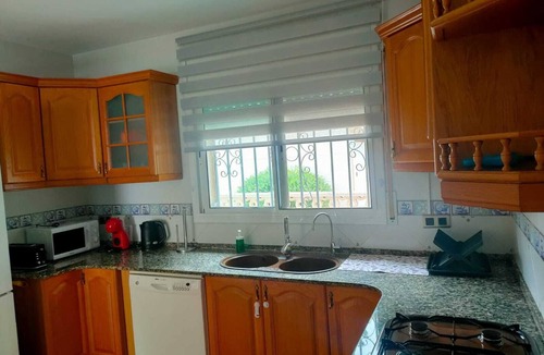 Les Tres Cales Ski Chalet | CASA COCO 8 people protected private pool with go, private parking.