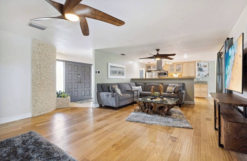 Cocoa Isles Country Club House | Casa Coco | Heated Pool & Outdoor Kitchen