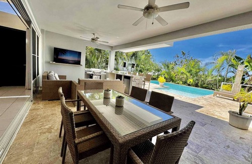 La Mulata Villa | CASA COCO-OLAS Superior 3 Master @ Casa Linda