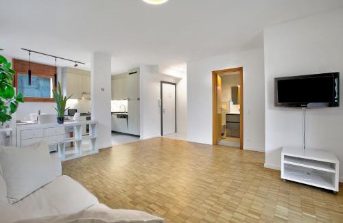 Viganello Apartment | Casa Collina - Happy Rentals