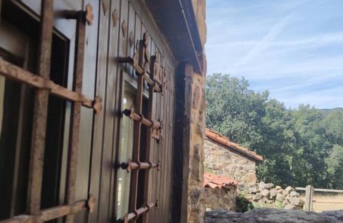 El Quintanarejo House | Casa con encanto LagunaNegra y Urbion