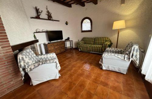 La Torre Vella House | Casa con Gran Jardín Privado y Piscina Comunitaria en Torroella de Montgrí - ES-323-44