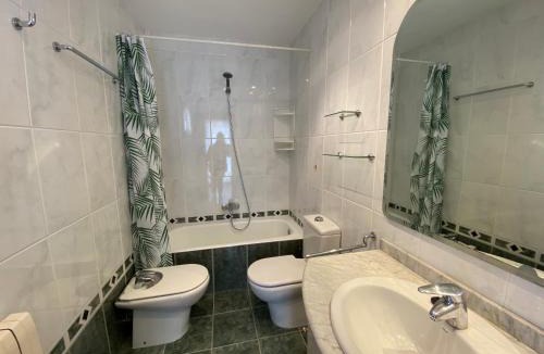 Baranain House | Casa con jardín para Grupos y Familias, 6 habitaciones