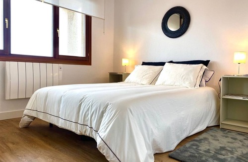 Mogro Apartment | Casa con jardin a 2 min playa, garaje privado
