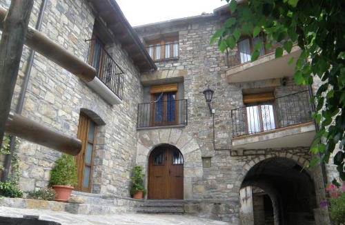 Banaston Apartment | Casa Cosculluela