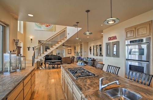 Granite Bay House | 'Casa d'Amore': Extravagant Lakefront Villa!