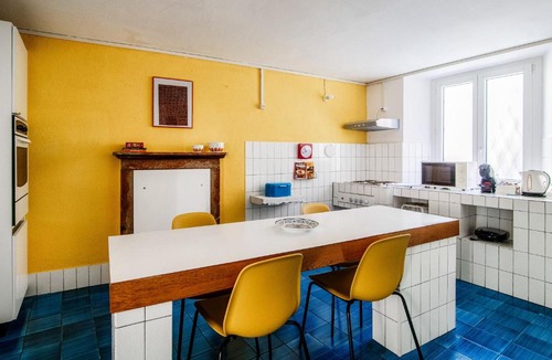 Rovio Apartment | Casa D'Artista nel borgo di Rovio