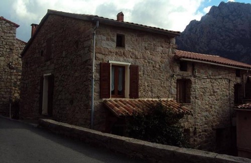 Ota House | Casa Da Minana, village house of 105 m² in Ota - Porto (South Corsica)