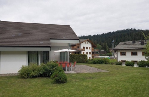 Laax House | Casa Davinci, (Laax Cons). 5.5 Zimmerwohnung by Interhome