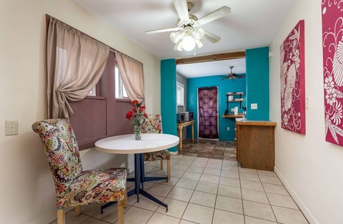 Truth or Consequences House | Casa de Colores - Quiet Casita Near Hot Springs