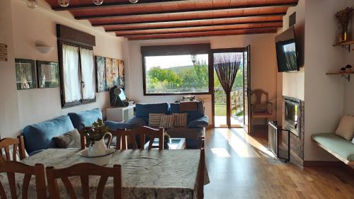 Huerta de Abajo House | Casa de campo sierra de la demanda