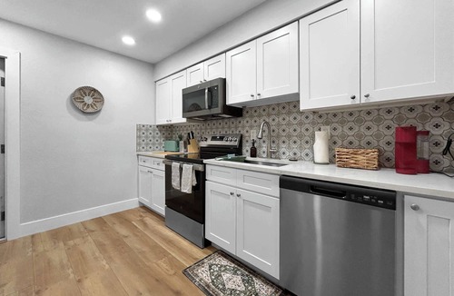 Port Tampa City House | Casa De Campo Unit B Up to 3