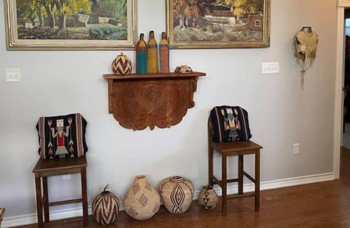 Pebble Creek Bed & Breakfast | Casa de Colores, a trip around the world in one weekend!