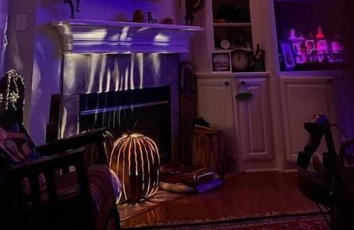 Pebble Creek Bed & Breakfast | Casa de Colores, a trip around the world in one weekend!