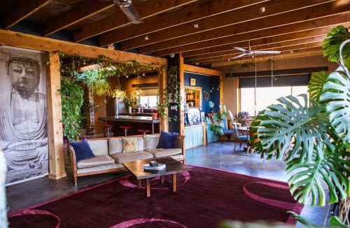 Santa Fe House | CASA DE COUGLETTA - Artist retreat, stunning views