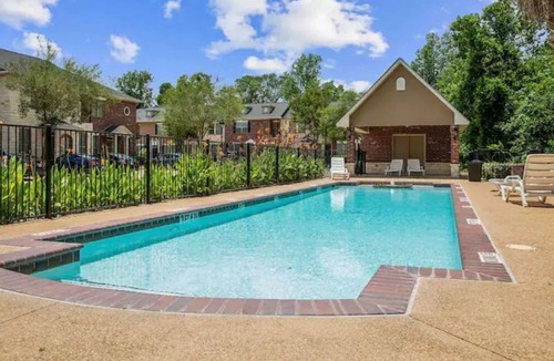 College Station House | Casa De Dixie