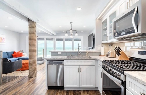 La Selva Beach Condo | Casa de Ensueño with an Ocean View