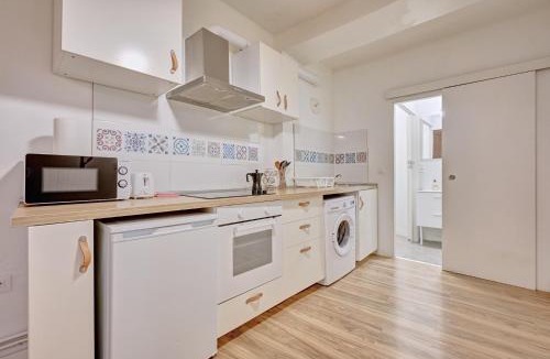 Haro Apartment | Casa De Esme l