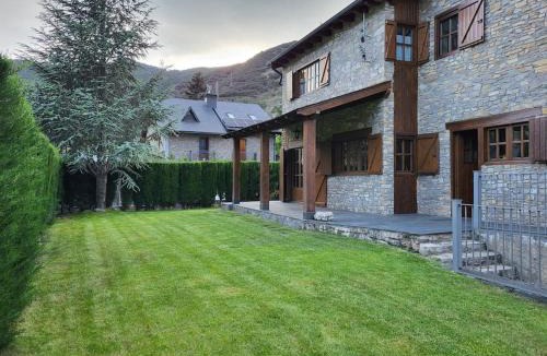 Soriguera Ski Chalet | Casa de fusta al cor dels Pirineus