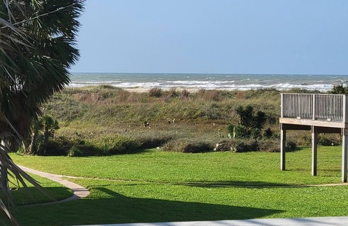 Matagorda House | Casa de la Costa - on Beach Front Dr