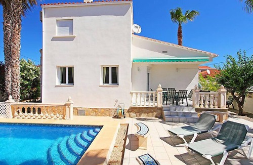 Els Poblets House | Casa de la Mar by Interhome