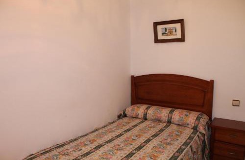 Valdealgorfa House | Casa De La Virginia