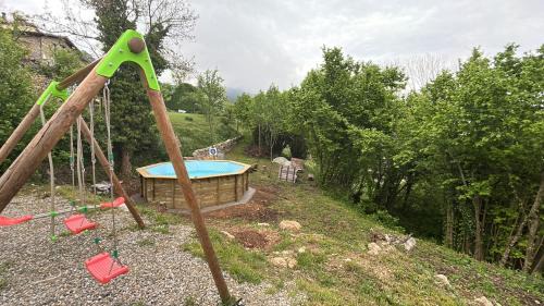 Castellar del Riu Ski Chalet | Casa de les Escoles, Espinalbet - ALBERGA