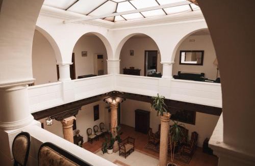 San Clemente House | Casa de los Acacio