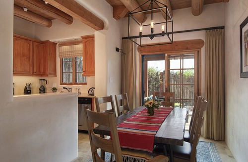 Northeast Santa Fe Condo | Casa de los Suenos: Private Hot Tub + Sauna Retreat