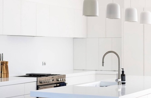 Casuarina House | Casa De Palmeras- 5Bed beachfront holiday home