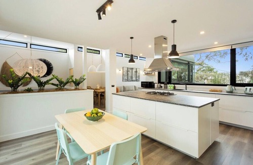 Rhyll House | Casa de Palmeras