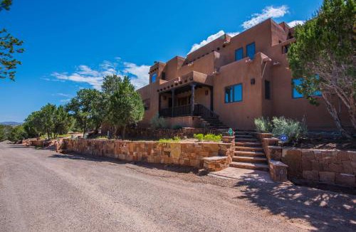 Tesuque Hills House | Casa de Paz