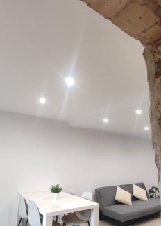Sant Marti Sesgueioles Apartment | Casa de poble Cal Casellas