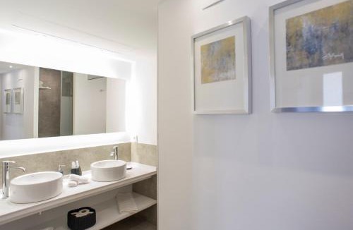Caldes de Montbui House | Casa De Poble Termes Romanes