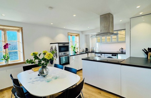 Varbjerg House | Casa de Rainer Tommerup - Modern rooms close to Odense (pet friendly)