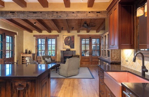 Historic Eastside House | Casa de Shaman | Luxury Eastside Retreat with Mountain Views
